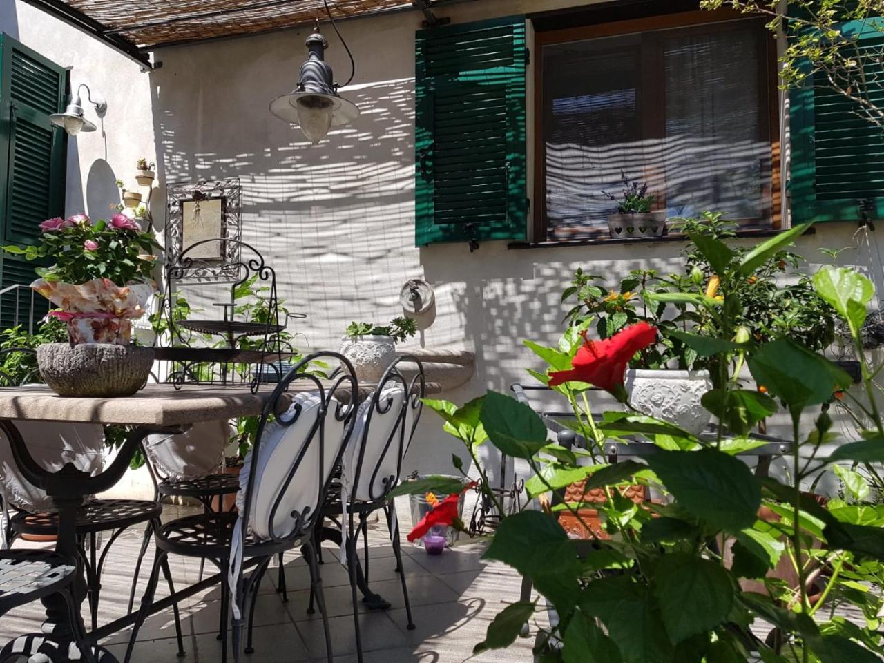 Bed and Breakfast Bellissima Camera Carolina23 Levanto Exterior foto